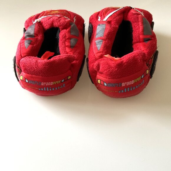 DISNEY LIGHTNING MCQUEEN PLUSH SLIPPERS UNISEX - Picture 6 of 16